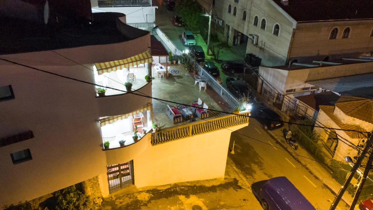 Apartments Ishmi In Center Of Ulcinj Exterior foto