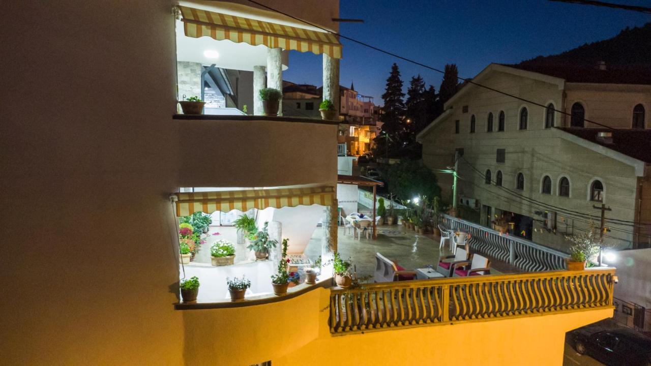 Apartments Ishmi In Center Of Ulcinj Exterior foto