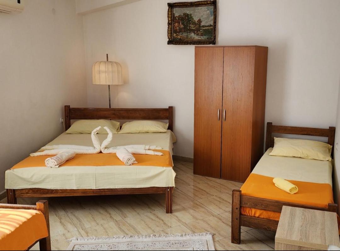 Apartments Ishmi In Center Of Ulcinj Zimmer foto