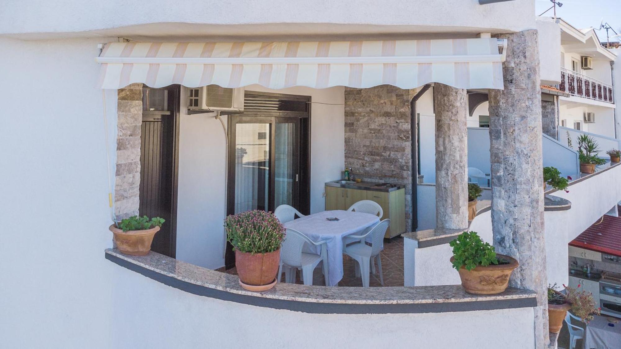 Apartments Ishmi In Center Of Ulcinj Zimmer foto