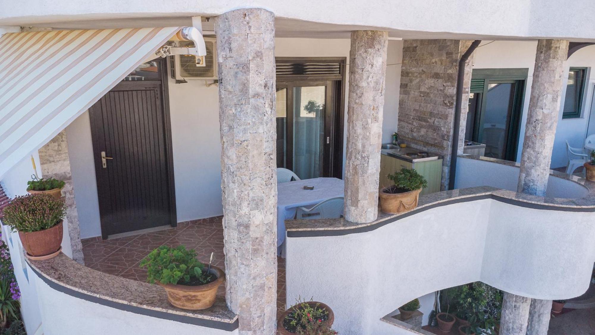 Apartments Ishmi In Center Of Ulcinj Zimmer foto