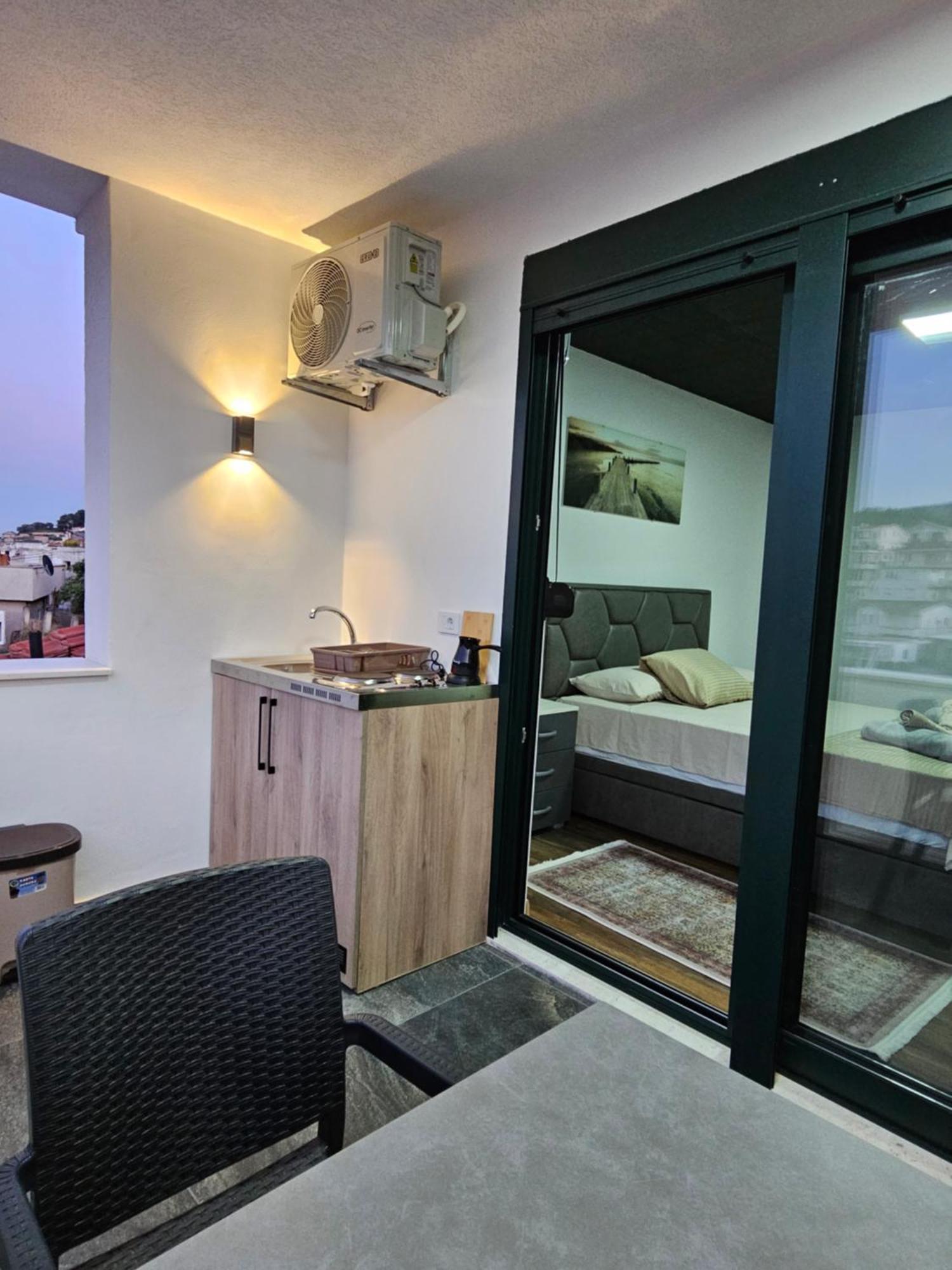 Apartments Ishmi In Center Of Ulcinj Exterior foto
